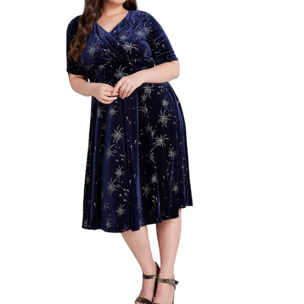 NWOT ModCloth x Collectif Vixen Match Velvet Dress